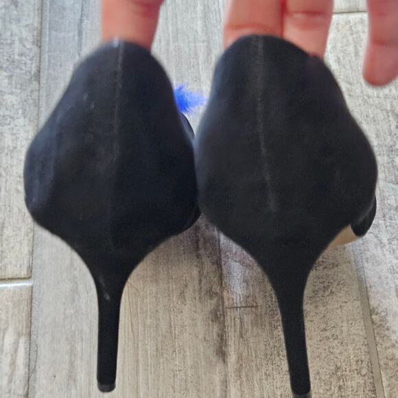 Betsey Johnson Eyes Heels Womens 7.5 Black Pointed Fur Detail Statement Novelty - Picture 5 of 12